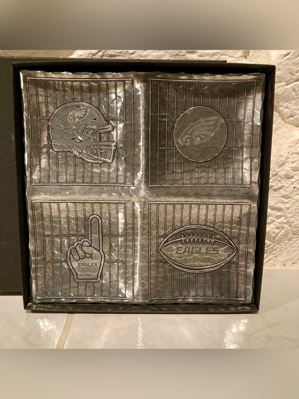 NWT/box Officially licensed NFL Philadelphia Eagles game day quad serving tray